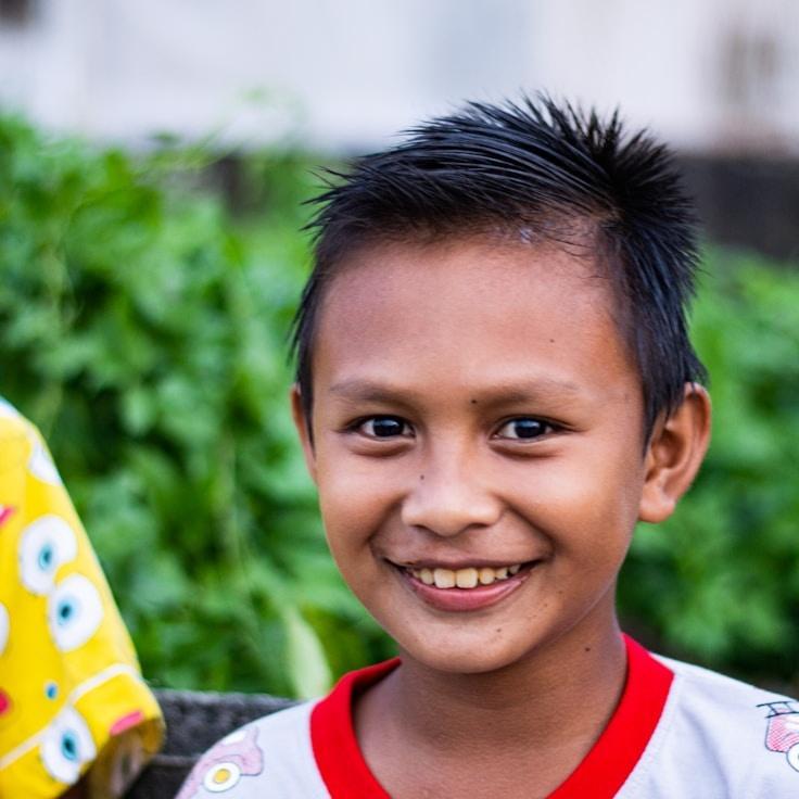 Nova Chen, Client Relations Director, discussing corporate gifting strategy with business clients